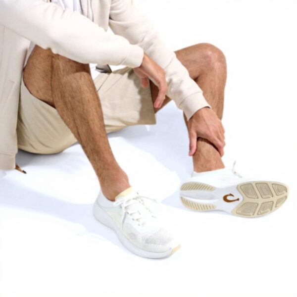 Baskets OLUKAI Homme Tricot Respirant Talon Tombant Blanc