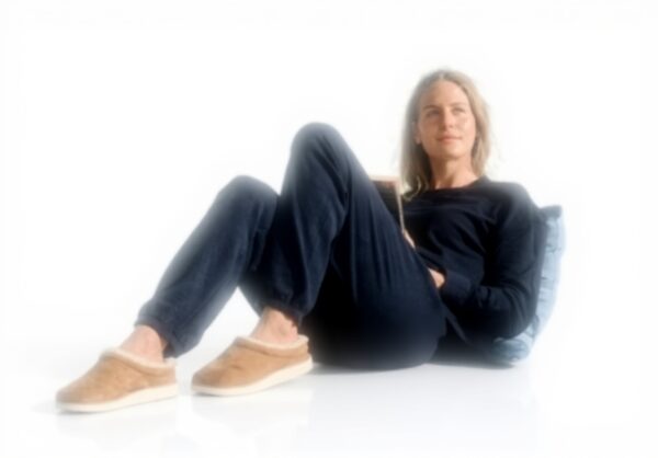 Pantoufles mules femme OLUKAI cuir nubuck doublure polaire