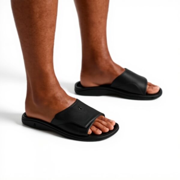OluKai Nalu Slide Sandal Homme Noir EVA Confortable