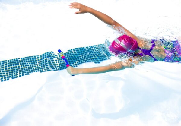 Plaquettes natation Zoggs stick entraînement bras crawl
